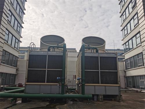 減少<a href=http://www.qurijy.com/tags/10_0.html target=_blank class=infotextkey>冷卻塔噪音</a>污染的方法